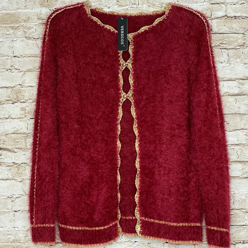 NEW Verscos Red Gold Button Warm Sweater Sz Small